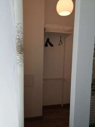 Хостелы The Place Astana Hostel Нур-Султан Бюджетный трехместный номер-6